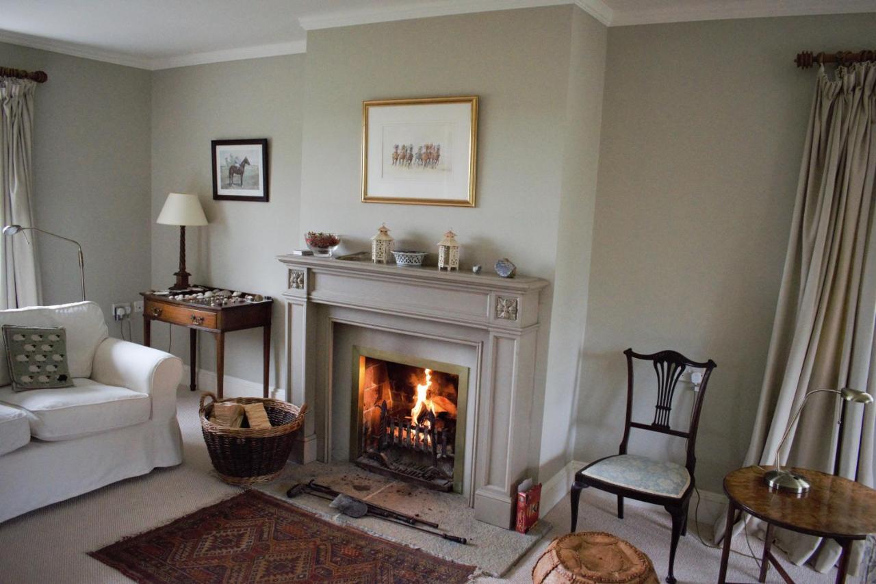 Weston Hill Farm Bed and Breakfast Moreton Pinkney Εξωτερικό φωτογραφία