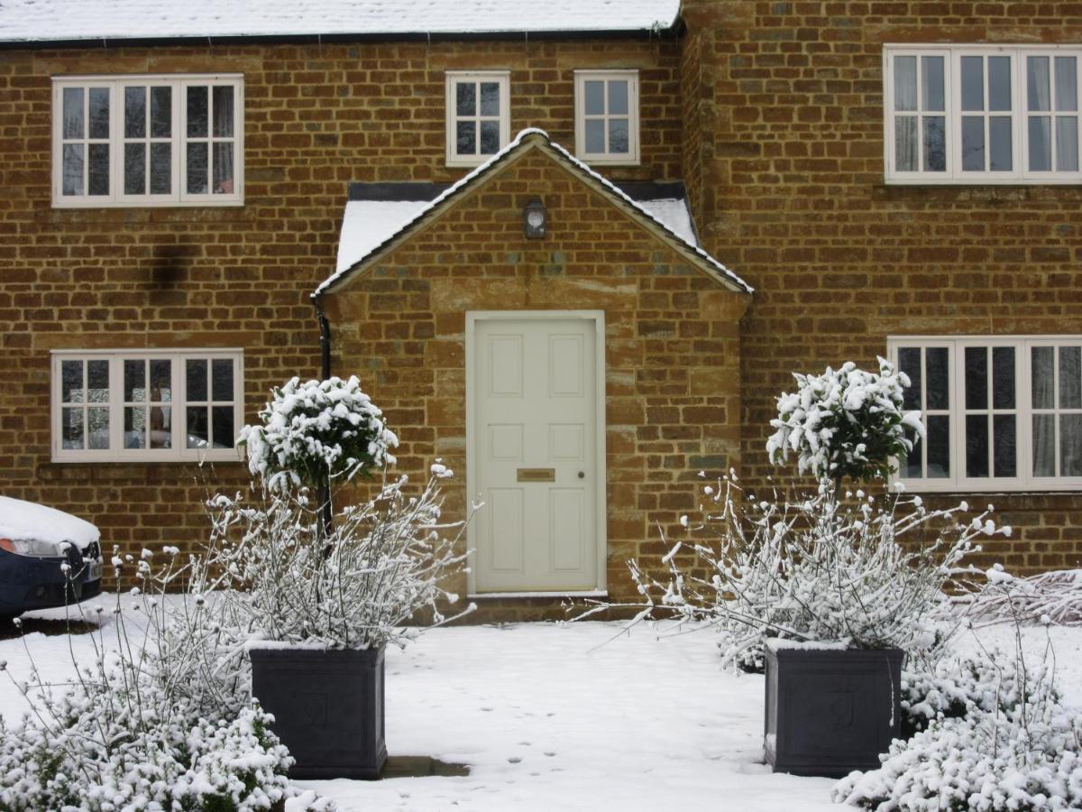 Weston Hill Farm Bed and Breakfast Moreton Pinkney Εξωτερικό φωτογραφία